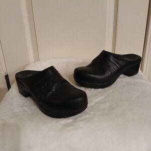 Dansko Professional Chunky Black Leather Mule Clog Cutout Design EU 37 US 6.5-7